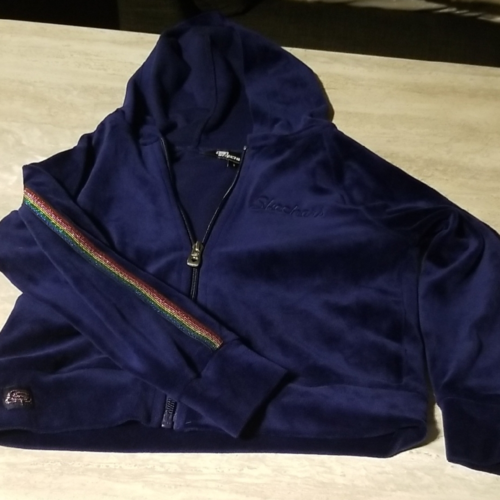 Skechers Navy Velour Hoodie with Colorful Stripe Size 5